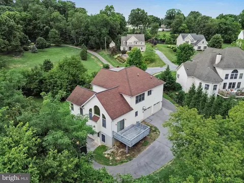 View/Area - 16 W Ridge Rd, Lititz, PA 17543 photo 2 of 5