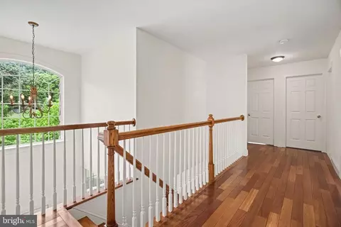 Entry Way - 16 W Ridge Rd, Lititz, PA 17543 photo 4 of 7