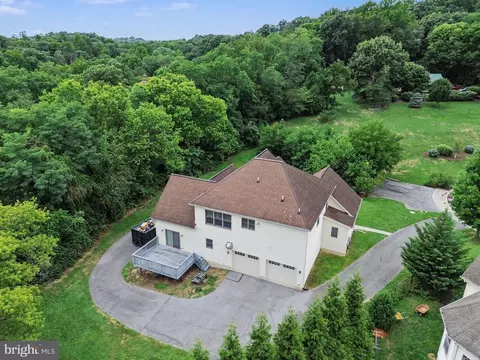 View/Area - 16 W Ridge Rd, Lititz, PA 17543 photo 4 of 5