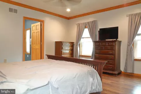 Bedroom - 62 Stevens Rd, Stevens, PA 17578 photo 3 of 6
