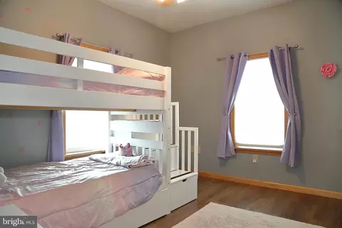Bedroom - 62 Stevens Rd, Stevens, PA 17578 photo 5 of 6