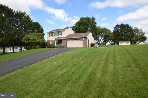Other - 224 Andrea Dr, Lititz, PA 17543 photo 1 of 15