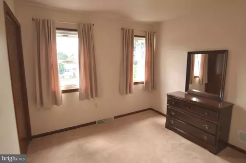 Bedroom - 224 Andrea Dr, Lititz, PA 17543 photo 1 of 6