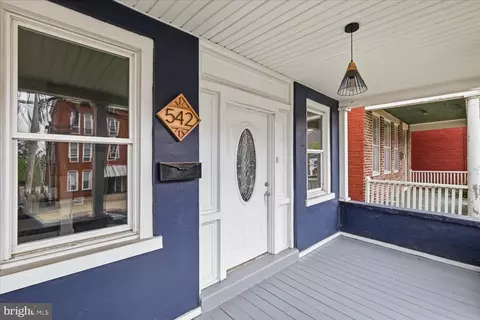 542 E Orange St, Lancaster, PA 17602