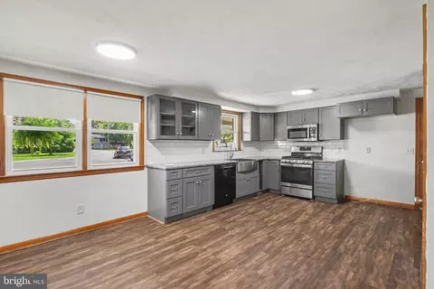 Other - 809 Sentz Dr, Mount Joy, PA 17552 photo 1 of 7