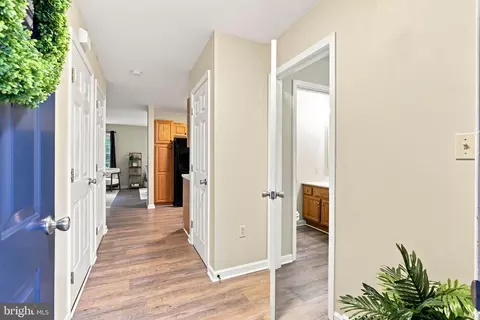 Entry Way - 344 Crosswinds Dr, Lititz, PA 17543 photo 1 of 4