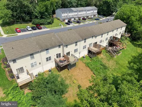 View/Area - 344 Crosswinds Dr, Lititz, PA 17543 photo 2 of 2