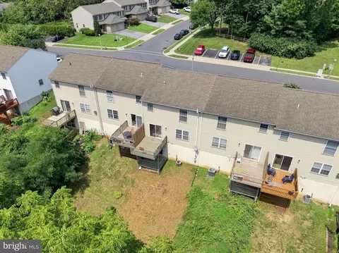 View/Area - 344 Crosswinds Dr, Lititz, PA 17543 photo 1 of 2