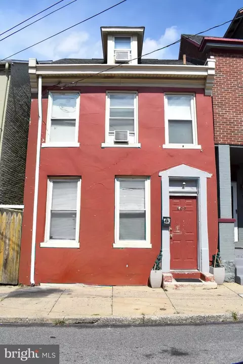 409 E Strawberry St, Lancaster, PA 17602