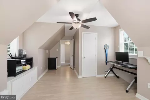 Entry Way - 235 Owl Hill Rd, Lititz, PA 17543 photo 11 of 11