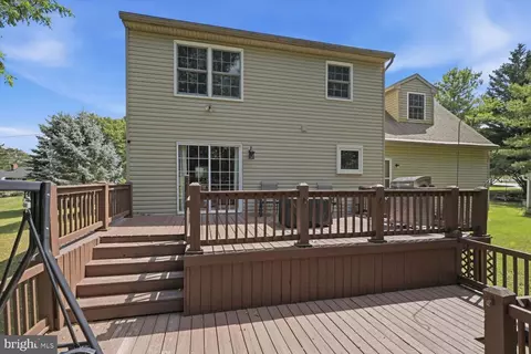 Exterior - 235 Owl Hill Rd, Lititz, PA 17543 photo 8 of 10
