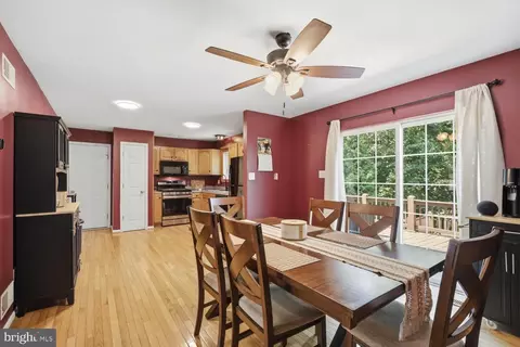 Entry Way - 235 Owl Hill Rd, Lititz, PA 17543 photo 5 of 11
