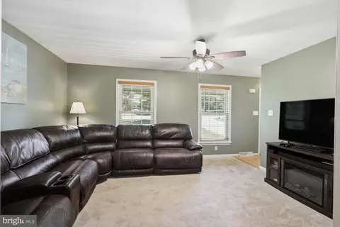 Living - 235 Owl Hill Rd, Lititz, PA 17543 photo 1 of 1