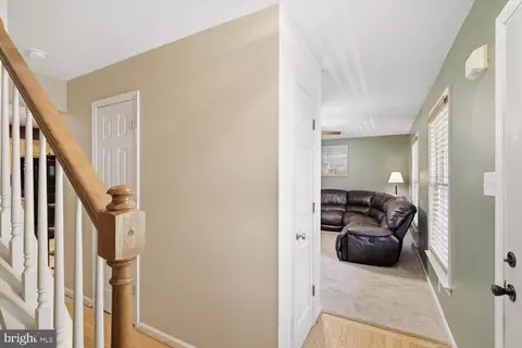 Entry Way - 235 Owl Hill Rd, Lititz, PA 17543 photo 2 of 11