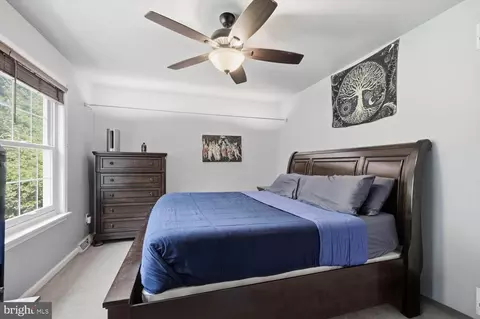 Bedroom - 235 Owl Hill Rd, Lititz, PA 17543 photo 4 of 5