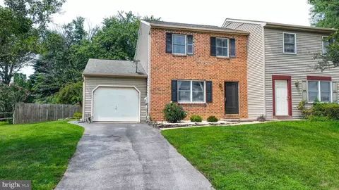 225 Conoy Ave, Elizabethtown, PA 17022