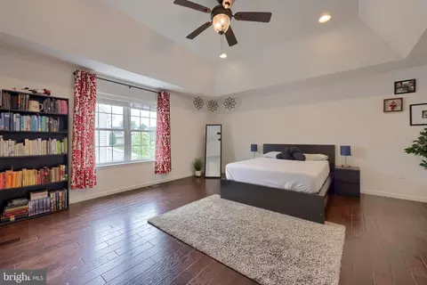 Bedroom - 336 Royal Hunt Way, Lititz, PA 17543 photo 1 of 6