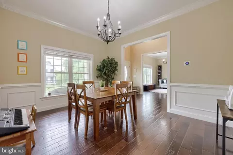 Dining - 336 Royal Hunt Way, Lititz, PA 17543 photo 1 of 4