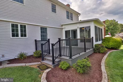 Exterior - 591 Crosswinds Dr, Lititz, PA 17543 photo 2 of 10