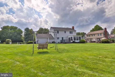 Exterior - 591 Crosswinds Dr, Lititz, PA 17543 photo 3 of 10