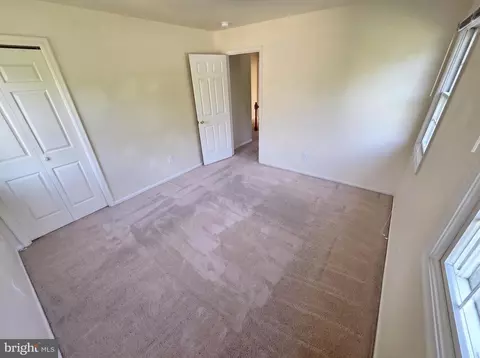 Bedroom - 591 Crosswinds Dr, Lititz, PA 17543 photo 12 of 15
