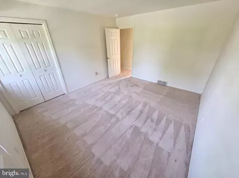 Bedroom - 591 Crosswinds Dr, Lititz, PA 17543 photo 14 of 15