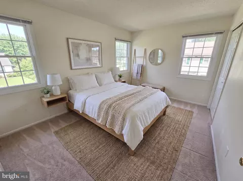 Bedroom - 591 Crosswinds Dr, Lititz, PA 17543 photo 3 of 15