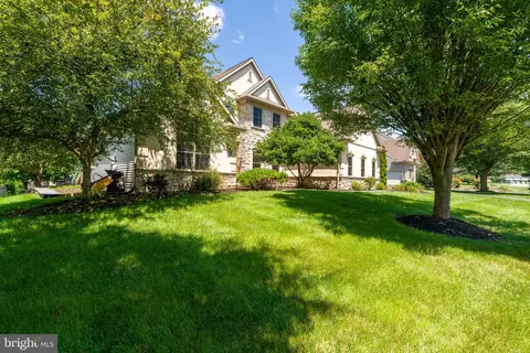Other - 5 Stoneridge Ln, Lititz, PA 17543 photo 1 of 17