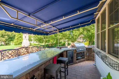 Exterior - 5 Stoneridge Ln, Lititz, PA 17543 photo 8 of 8