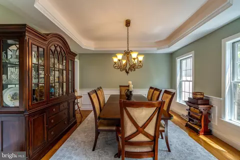 Dining - 5 Stoneridge Ln, Lititz, PA 17543 photo 1 of 2