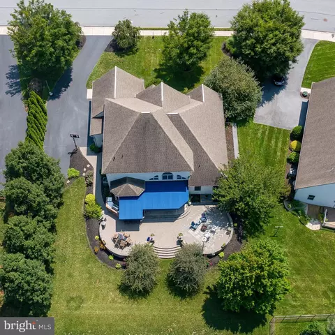 View/Area - 5 Stoneridge Ln, Lititz, PA 17543 photo 3 of 3