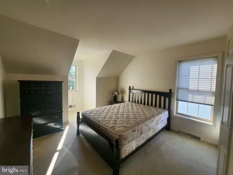 Bedroom - 342 N Locust St, Lititz, PA 17543 photo 1 of 2