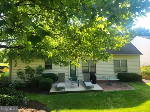 Other - 342 N Locust St, Lititz, PA 17543 photo 1 of 20