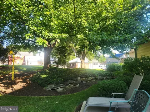 Exterior - 342 N Locust St, Lititz, PA 17543 photo 6 of 8