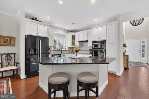 Kitchen - 430 Valor Dr, Lititz, PA 17543 photo 2 of 5