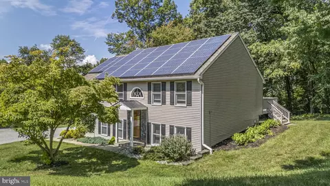 700 King Pen Rd, Kirkwood, PA 17536