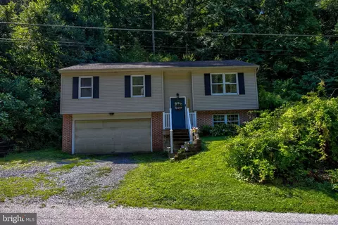 532 Bridge Valley Rd, Pequea, PA 17565