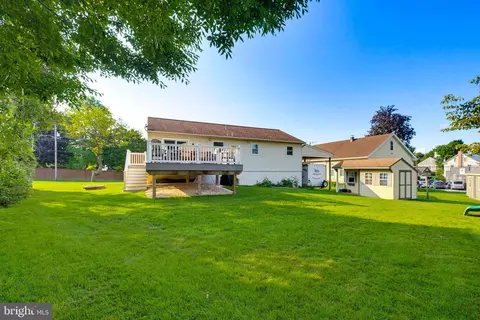 Exterior - 103 Owl Hill Rd, Lititz, PA 17543 photo 8 of 9