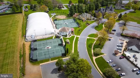View/Area - 744 Goose Neck Dr, Lititz, PA 17543 photo 6 of 8