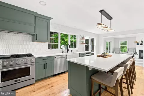 Kitchen - 744 Goose Neck Dr, Lititz, PA 17543 photo 2 of 4