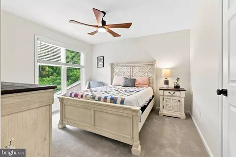 Bedroom - 744 Goose Neck Dr, Lititz, PA 17543 photo 6 of 8