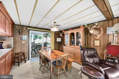 Dining - 233 Acorn Ln, Lititz, PA 17543 photo 1 of 1