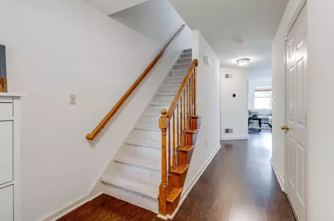 Entry Way - 127 Pepperton Ct, Lititz, PA 17543 photo 1 of 2