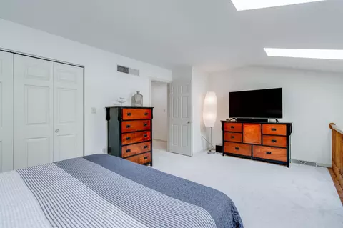 Bedroom - 127 Pepperton Ct, Lititz, PA 17543 photo 5 of 8