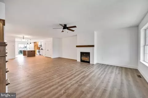 1056 Buckwalter Rd #53, Lititz, PA 17543 photo 2