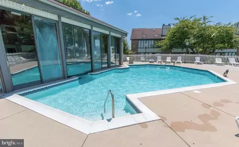 85 Black Oak Dr, Lancaster, PA 17602