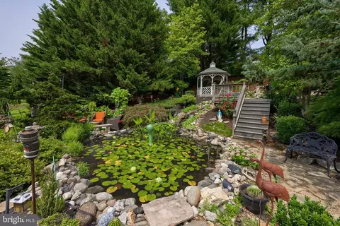 355 Buch Ave, Lancaster, PA 17601
