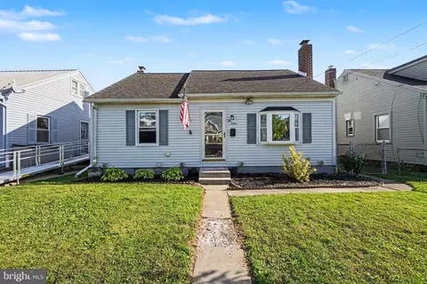 212 Wecaf Rd, New Holland, PA 17557