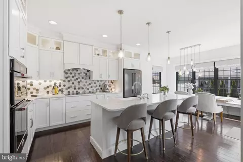 Kitchen - 5 Alexa Dr, Lititz, PA 17543 photo 1 of 8