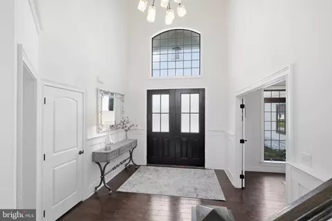 Entry Way - 5 Alexa Dr, Lititz, PA 17543 photo 2 of 24